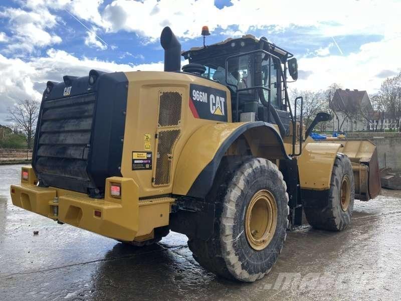 CAT 966M Utovarivači na točkove