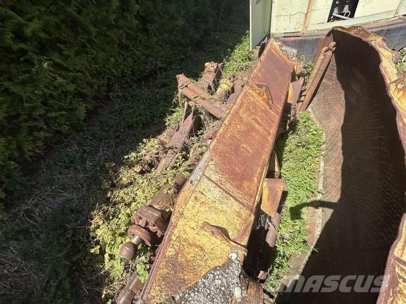 CAT D9H Buldožeri guseničari