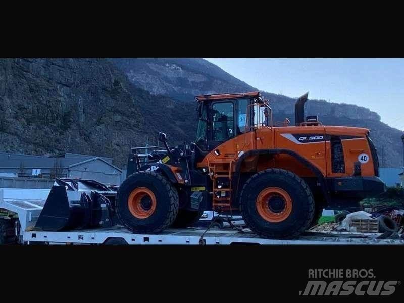 Doosan DL300 Utovarivači na točkove