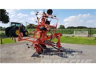 Kuhn GF7802 Okretači i sakupljači sena