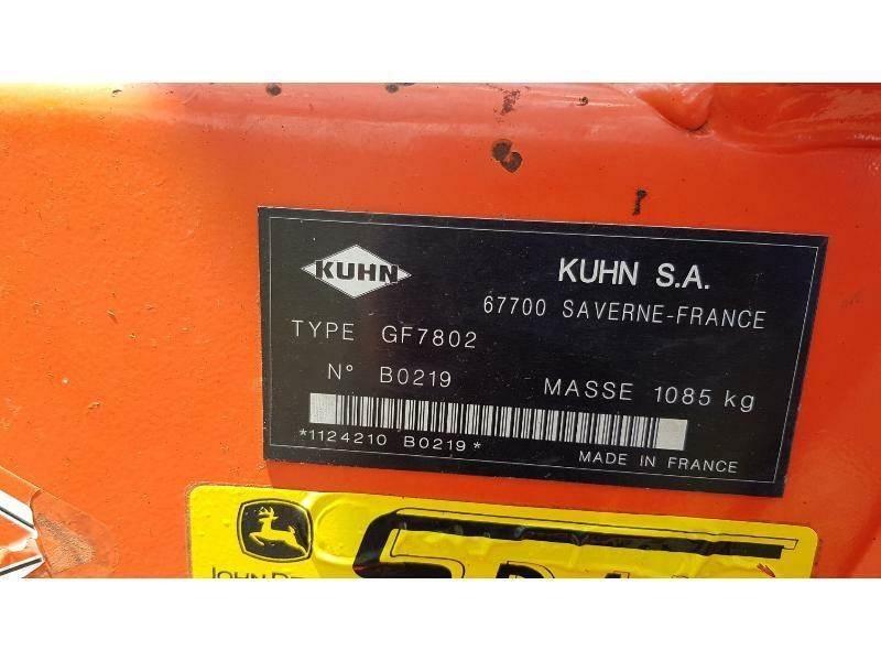 Kuhn GF7802 Okretači i sakupljači sena