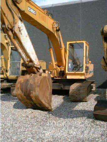 Kobelco 907 Bageri guseničari