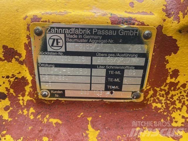 CASE 821 c axles Osovine
