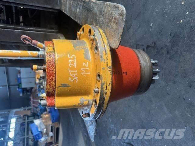 Liebherr SAT 225 Šasija i vešenje