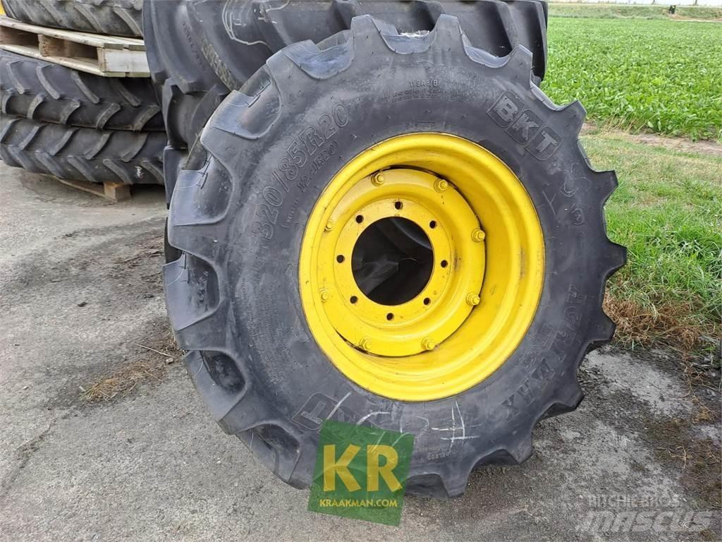 BKT 320/85R20 855 Gume, točkovi i felne