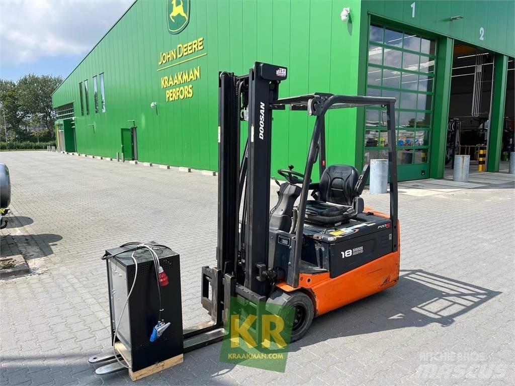 Doosan B18T Poljoprivredni teleskopski utovarivači