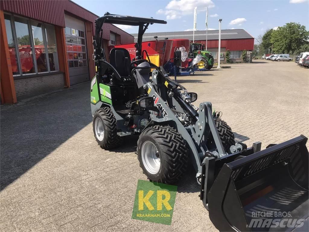 GiANT G2200E Prednji utovarivači i bageri