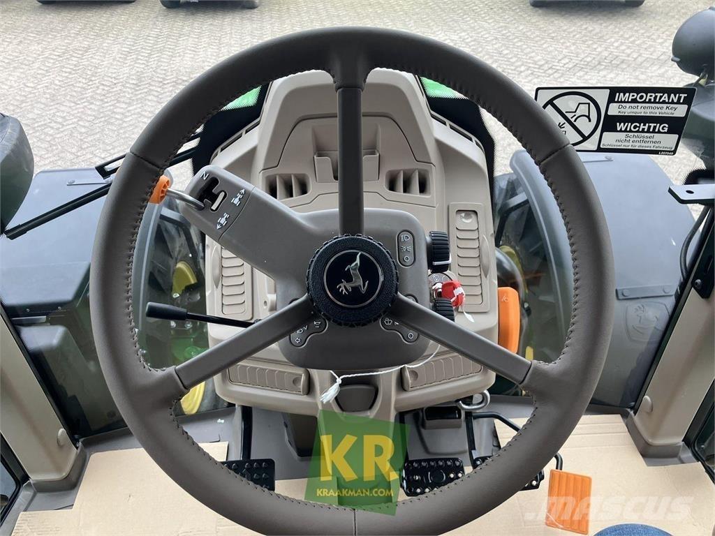 John Deere 6100M Traktori