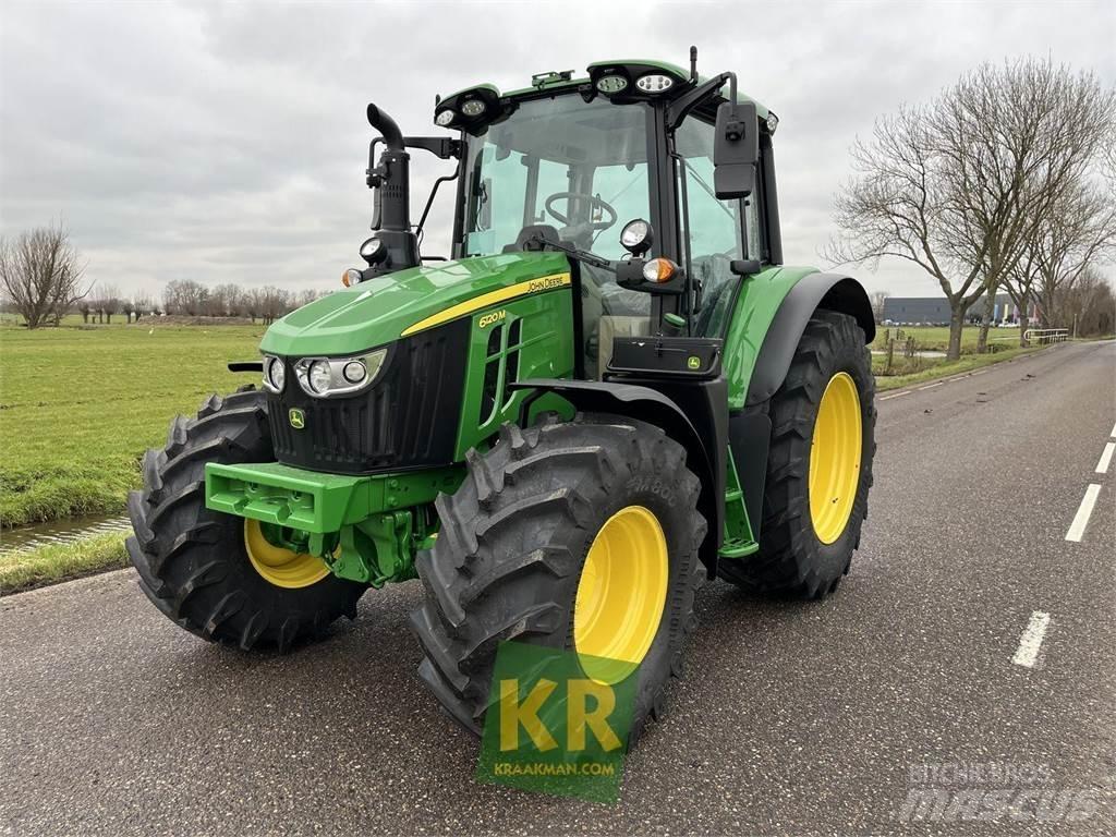 John Deere 6120M Traktori