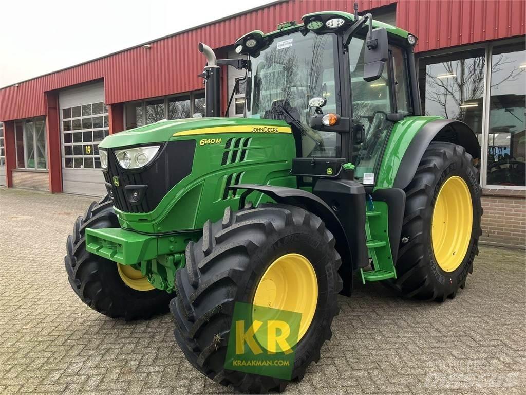 John Deere 6140M Traktori