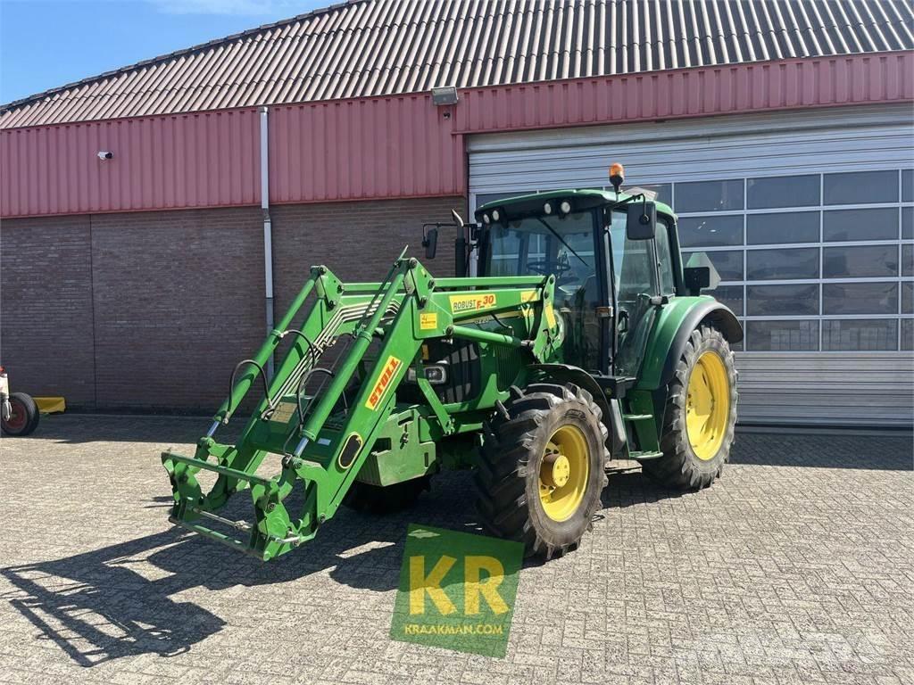 John Deere 6220 Traktori