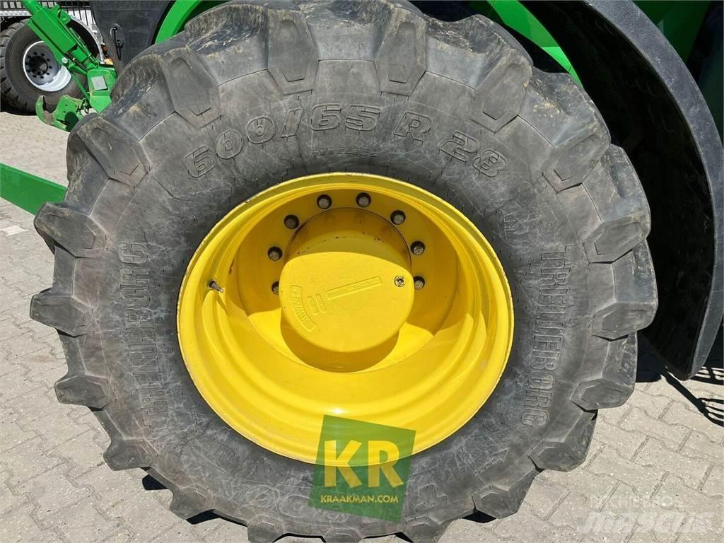 John Deere 7230R Traktori