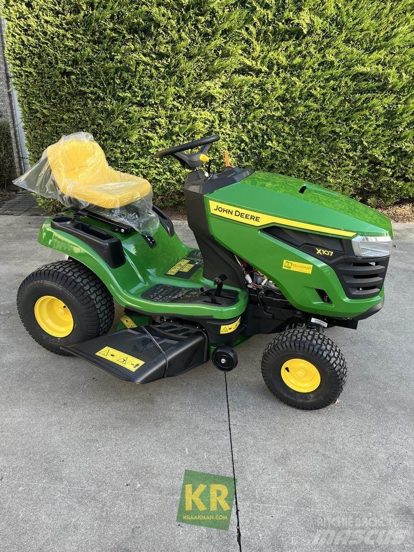 John Deere X107 Traktorske kosilice