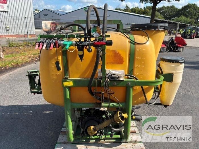 Amazone US 804 T Vučene prskalice