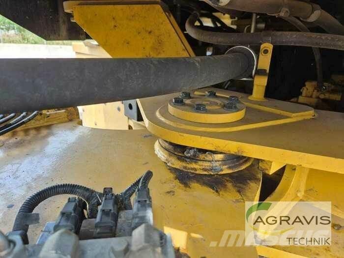 CAT 930 M Utovarivači na točkove