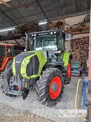 CLAAS ARION 530 CMATIC Traktori