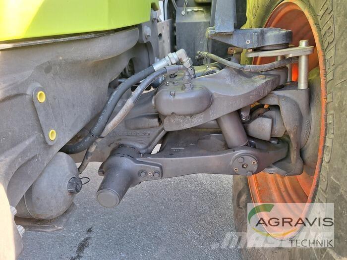 CLAAS ARION 640 CEBIS Traktori