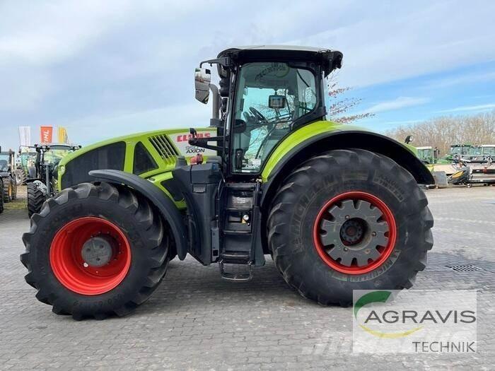 CLAAS AXION 950 CMATIC Traktori