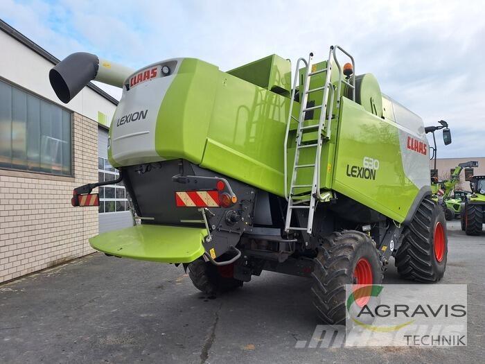 CLAAS LEXION 630 Kombajni