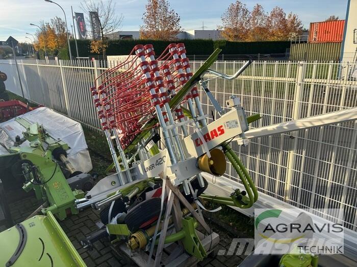 CLAAS LINER 420 Okretači i sakupljači sena