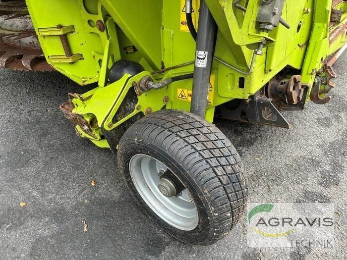 CLAAS ORBIS 900 AC 3T Priključci za mašine za stočnu hranu na sopstveni pogon