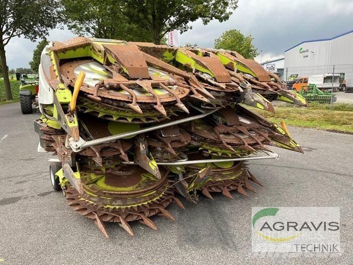 CLAAS ORBIS 900 AC 3T Priključci za mašine za stočnu hranu na sopstveni pogon