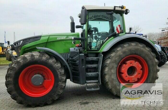 Fendt 1042 VARIO S4 Traktori