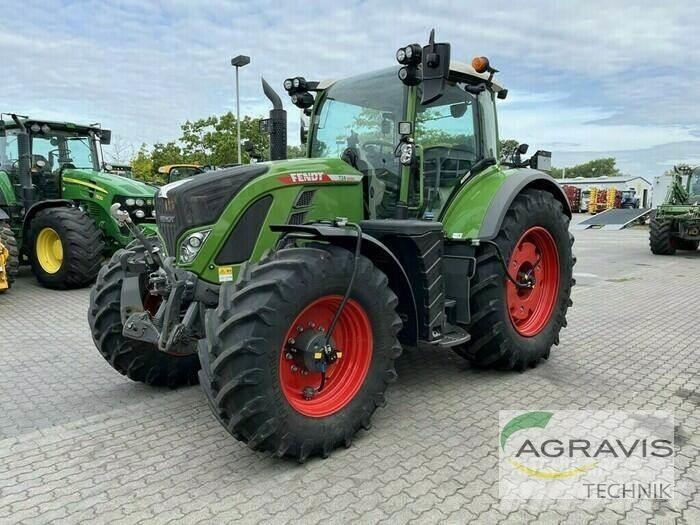 Fendt 724 VARIO GEN-6 Traktori