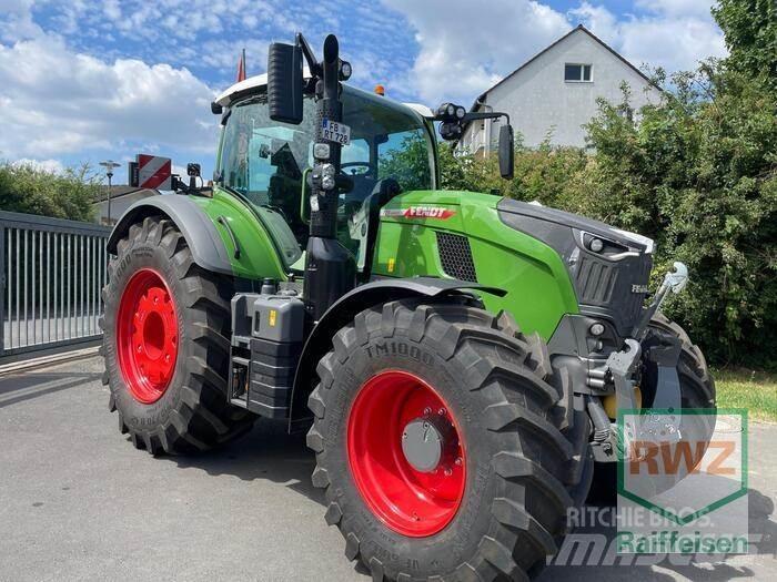 Fendt 728 VarioGen7 Traktori