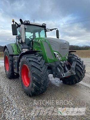 Fendt 824 PROFI PLUS Traktori