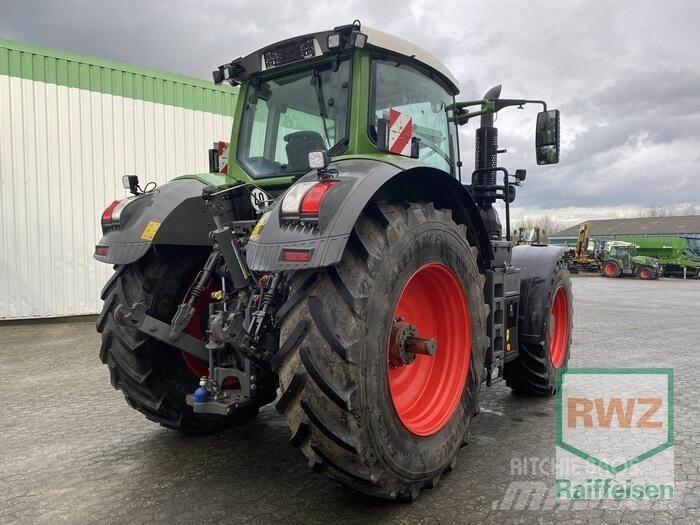 Fendt 826 Vario S4 Traktori