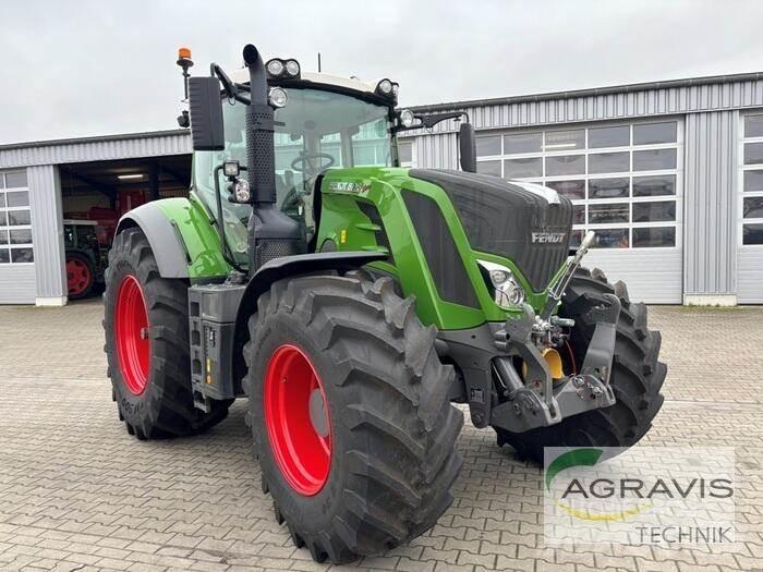Fendt 826 VARIO S4 Traktori