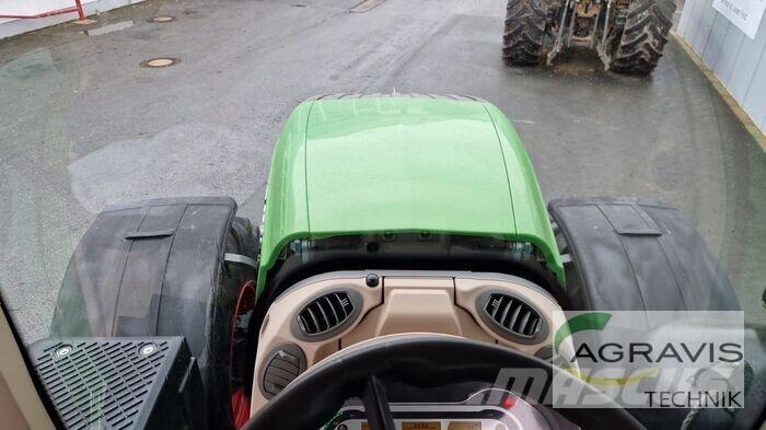 Fendt 828 VARIO S4 Traktori