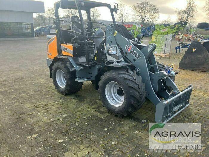 GiANT G3500 Utovarivači na točkove