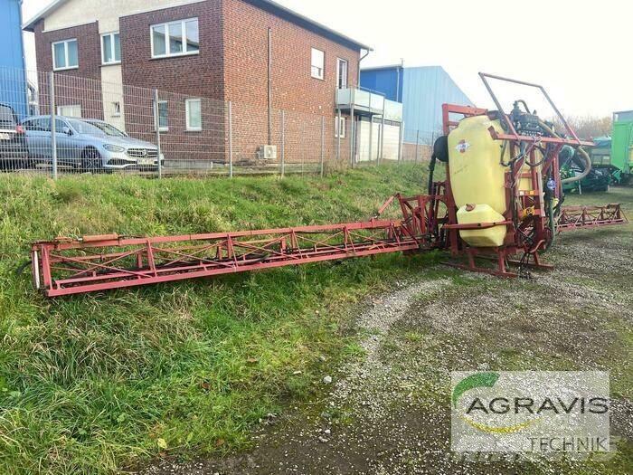 Hardi MEGA 1000 LTR. Vučene prskalice