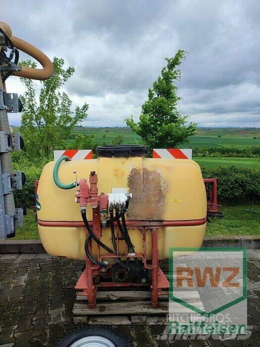 Holder 600Liter Vučene prskalice