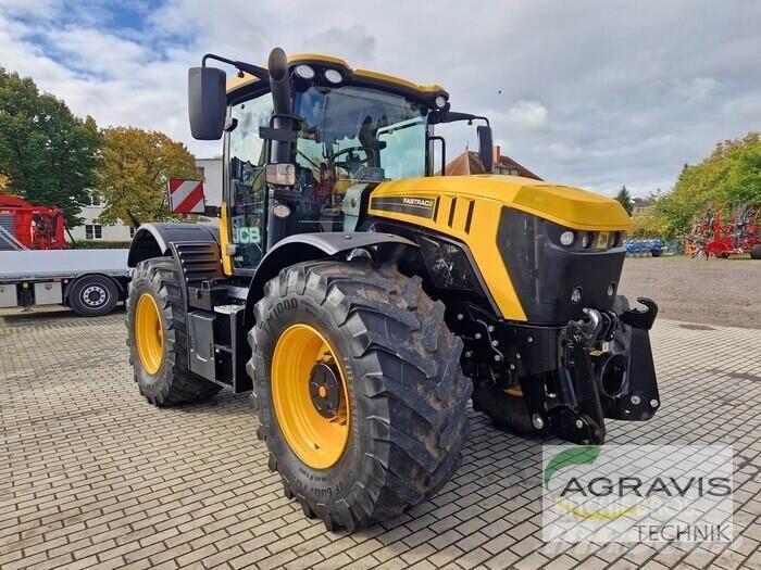 JCB FASTRAC 4220 Traktori