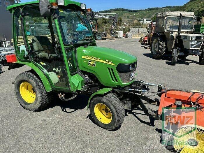 John Deere 2320 Manji traktori