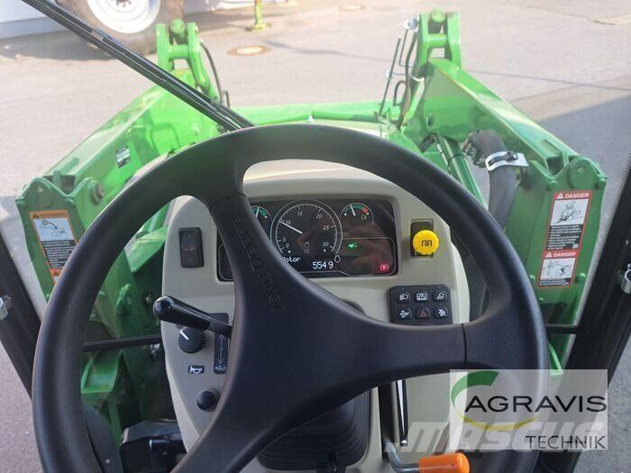 John Deere 4066 R Traktori