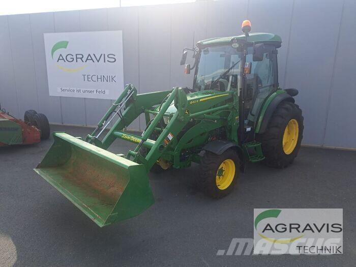 John Deere 4066 R Traktori