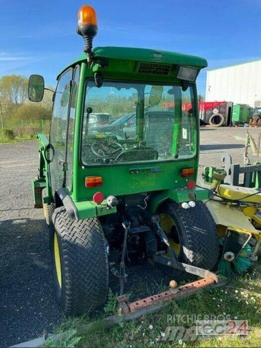 John Deere 4115 Manji traktori