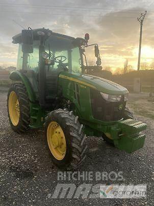 John Deere 5100R Traktori