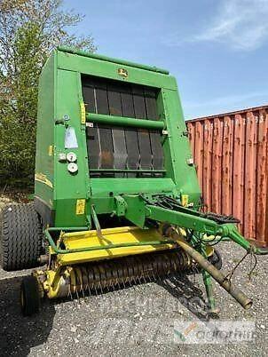 John Deere 592 MAXICUT Prese/balirke za rolo bale