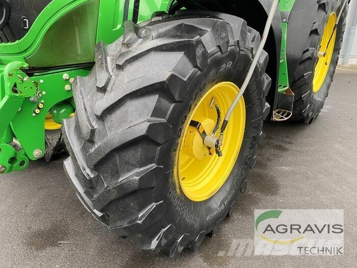 John Deere 6170 R Traktori