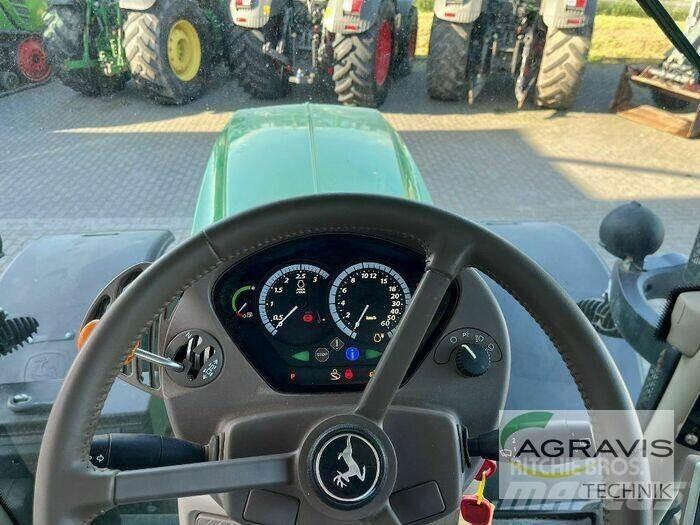 John Deere 6210 R Traktori