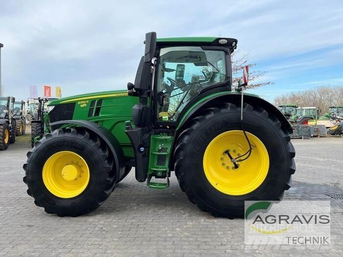 John Deere 6250 R Traktori