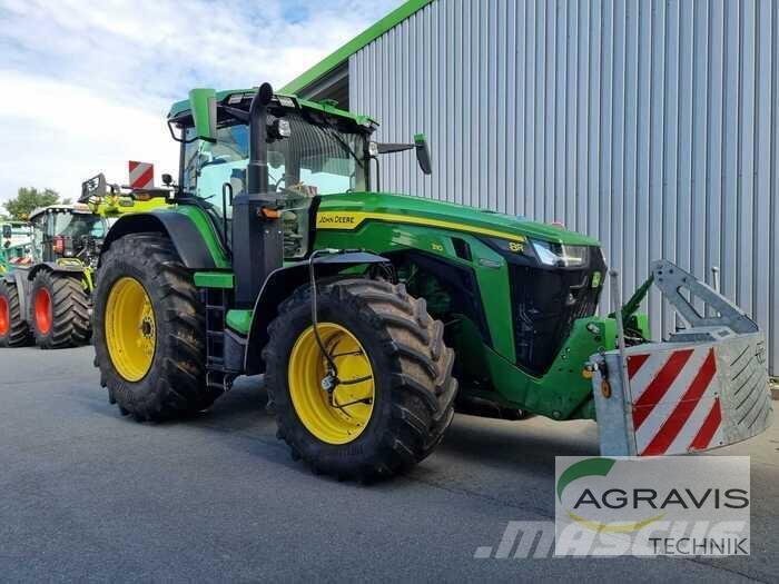 John Deere 8R 310 Traktori