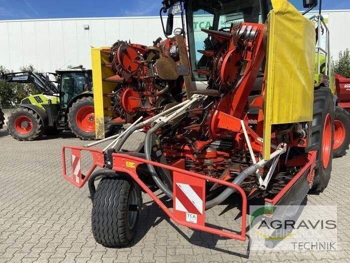 Kemper 390 PLUS CL 84 Priključci za mašine za stočnu hranu na sopstveni pogon