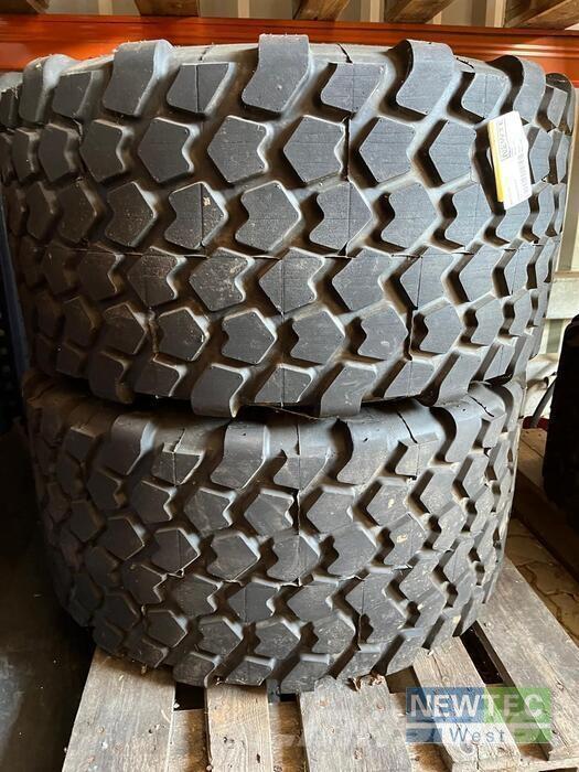  KR445/45R19.5 Gume, točkovi i felne