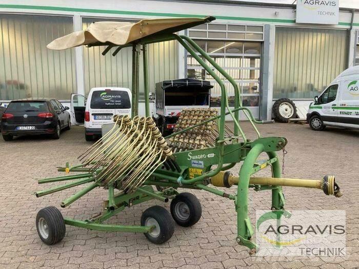 Krone SWADRO 421 Okretači i sakupljači sena